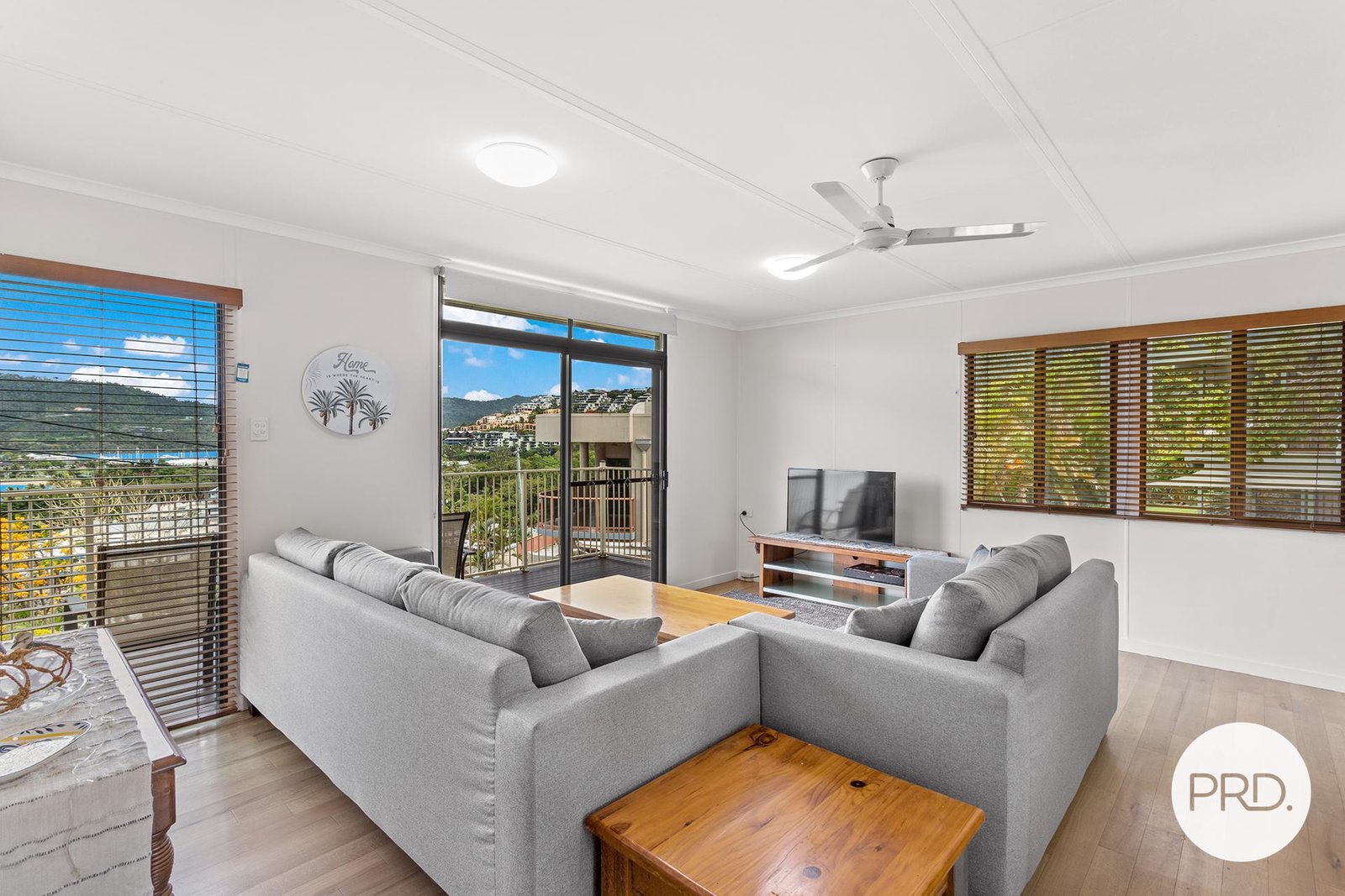1/36 Airlie Crescent AIRLIE BEACH 4