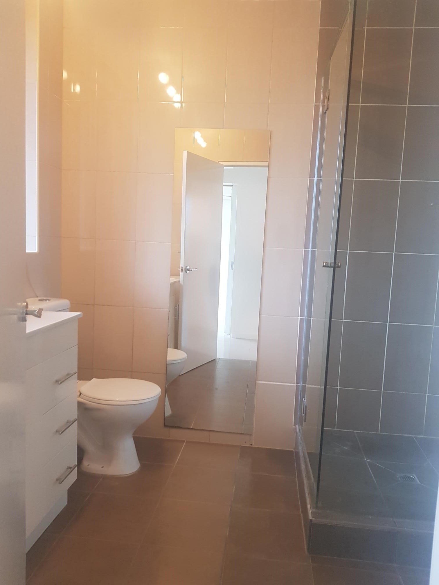 Gallery: 13/6 Bella Vista Road