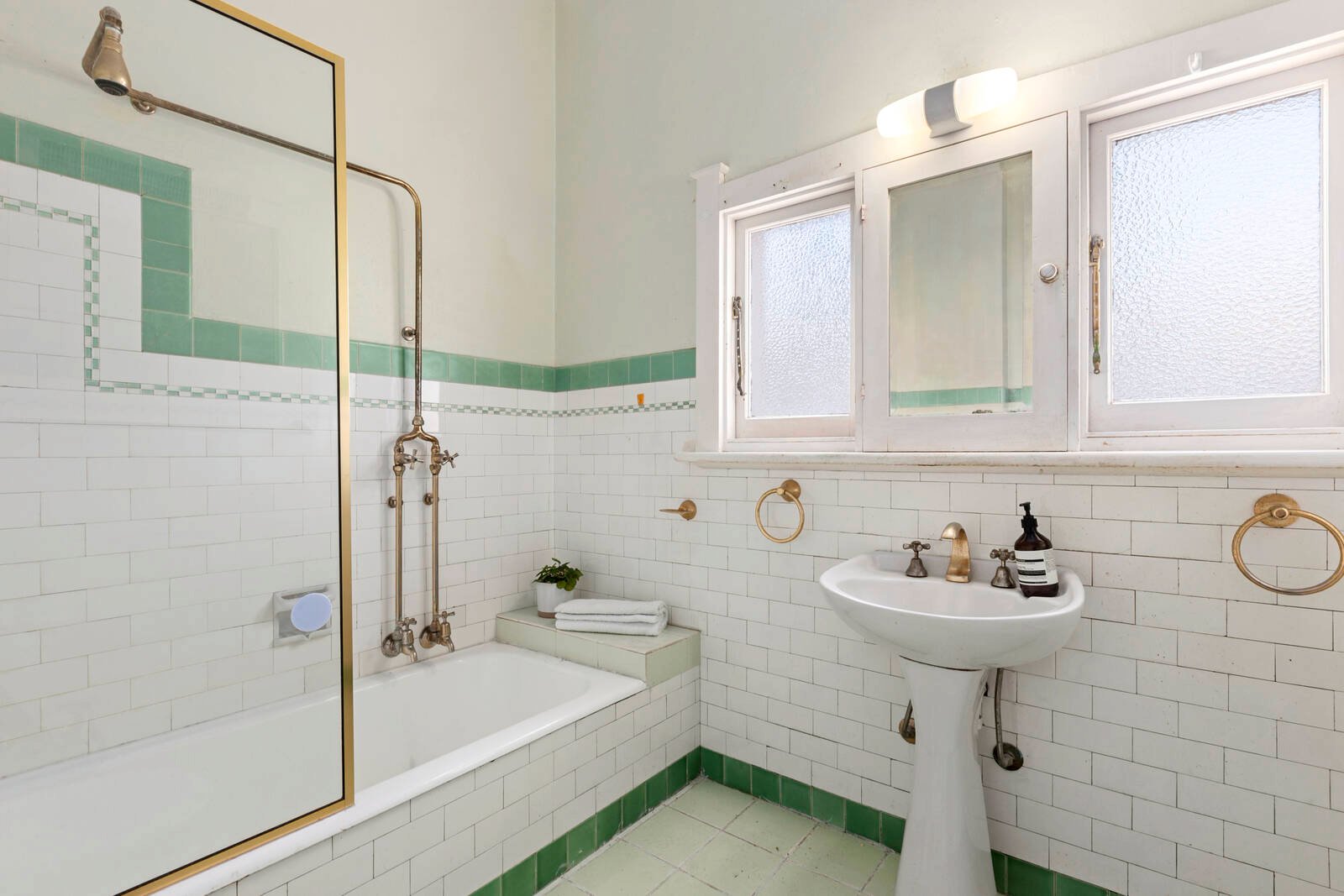 Real Estate and Property in 1/36 Briggs Street, Caulfield, VIC