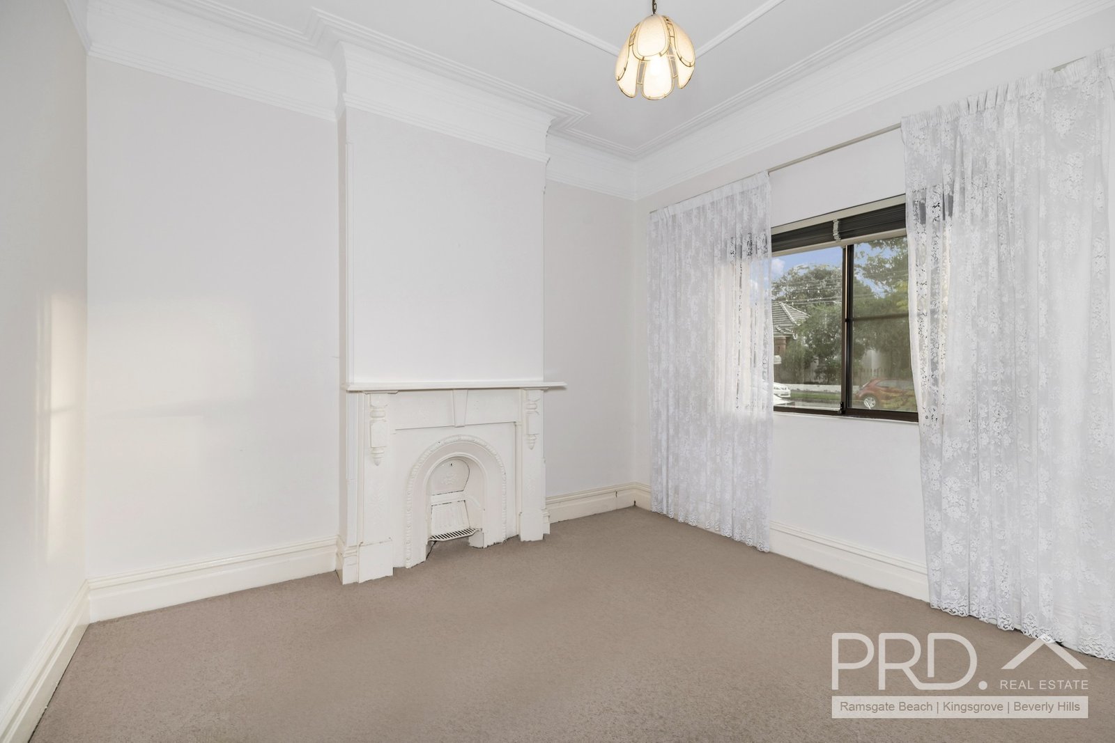136 Cardigan Street STANMORE 4