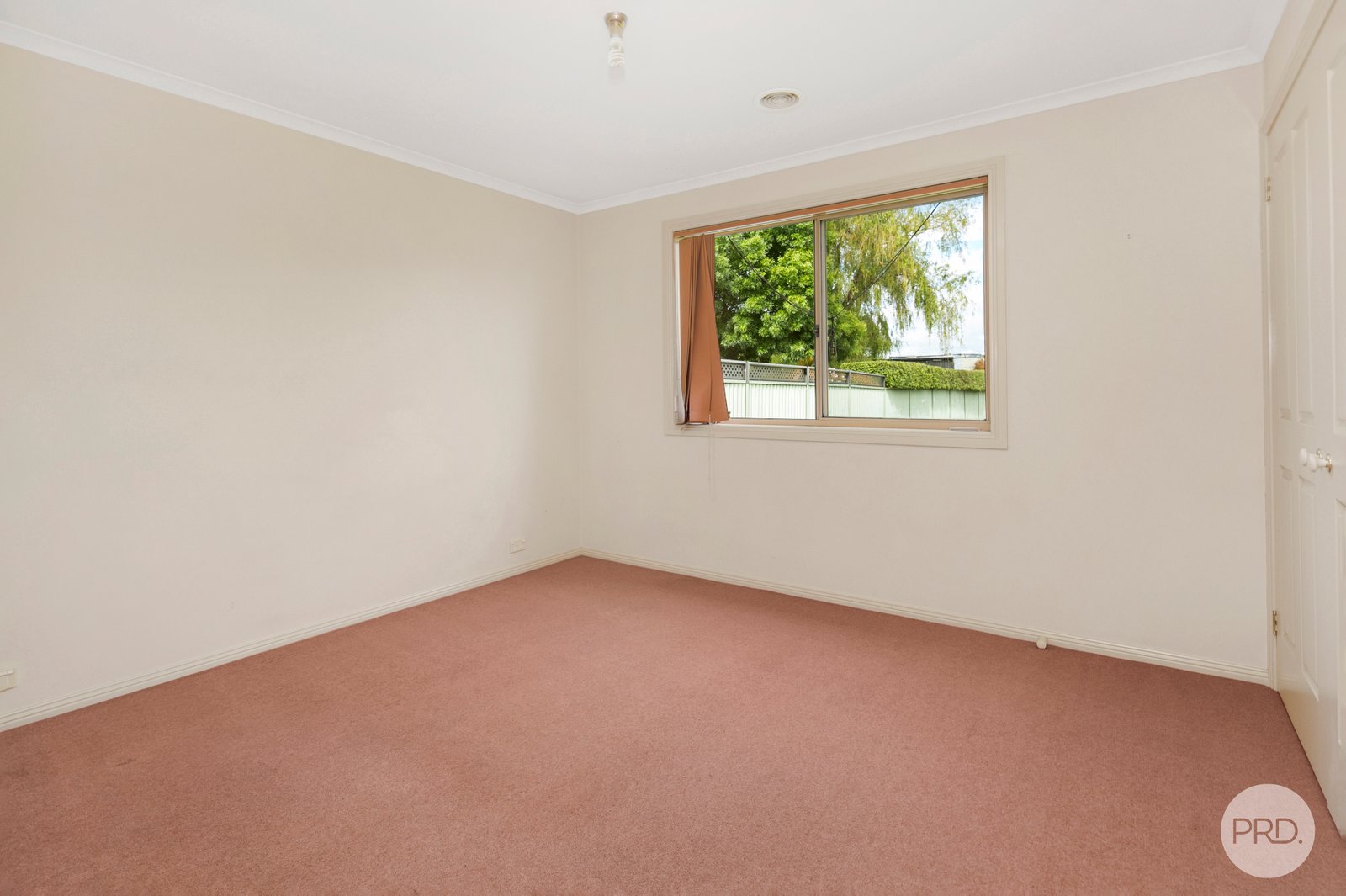 136 Edwards Street SEBASTOPOL 8