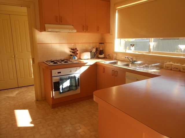 136 Edwards Street SEBASTOPOL 4