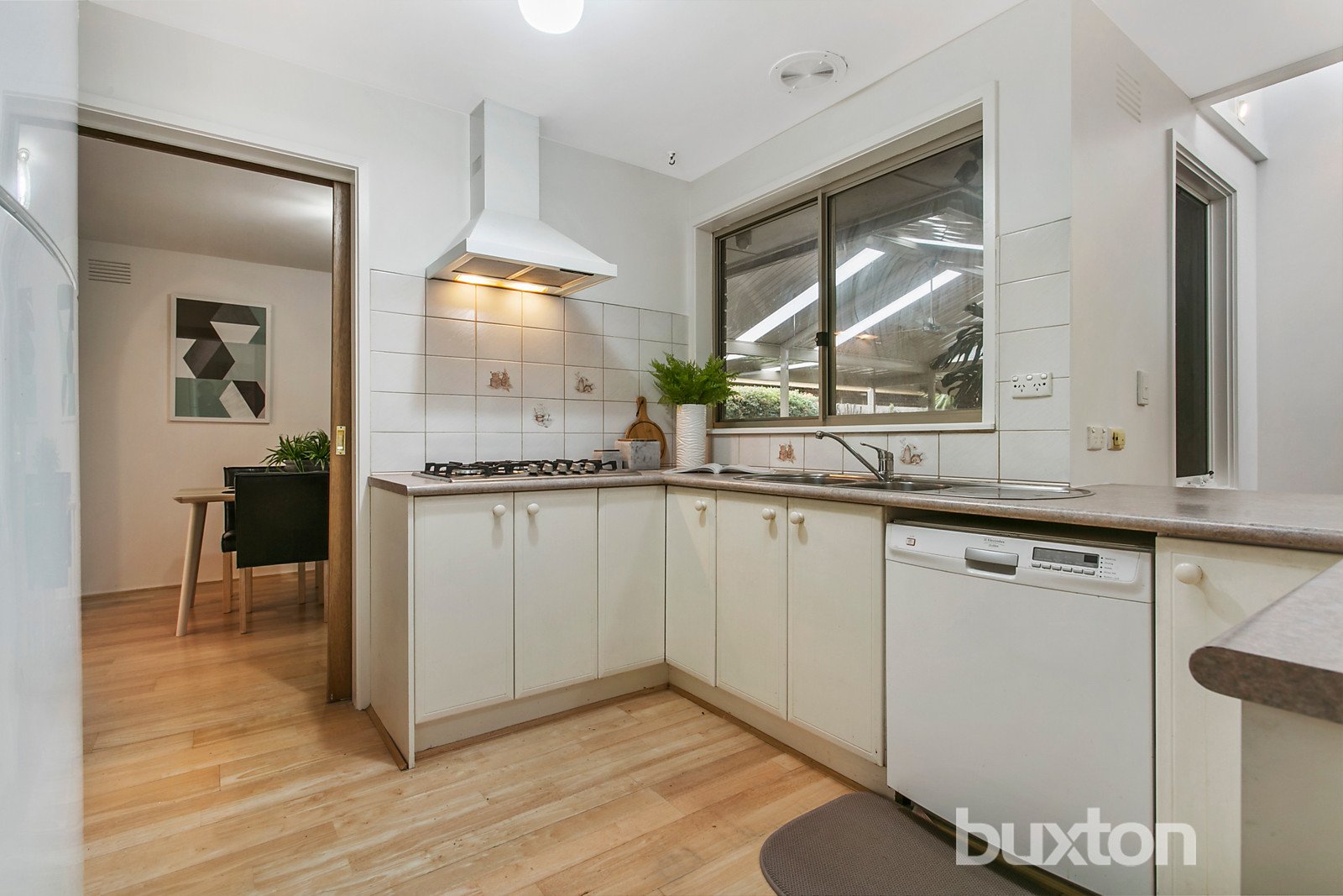 Gallery: 136 Ella Grove