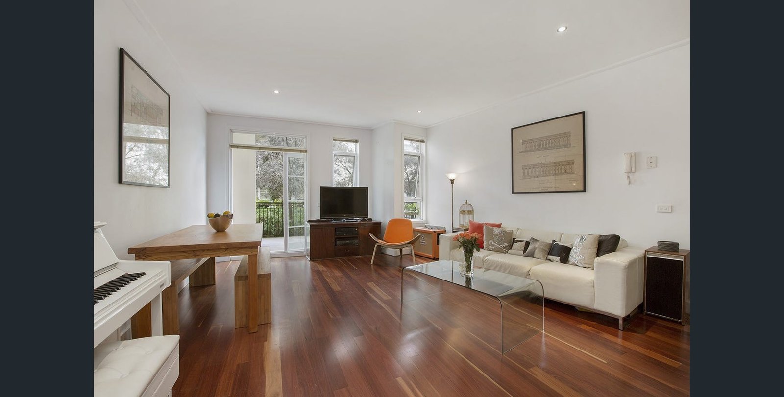 Gallery: 13/6 Graham Street