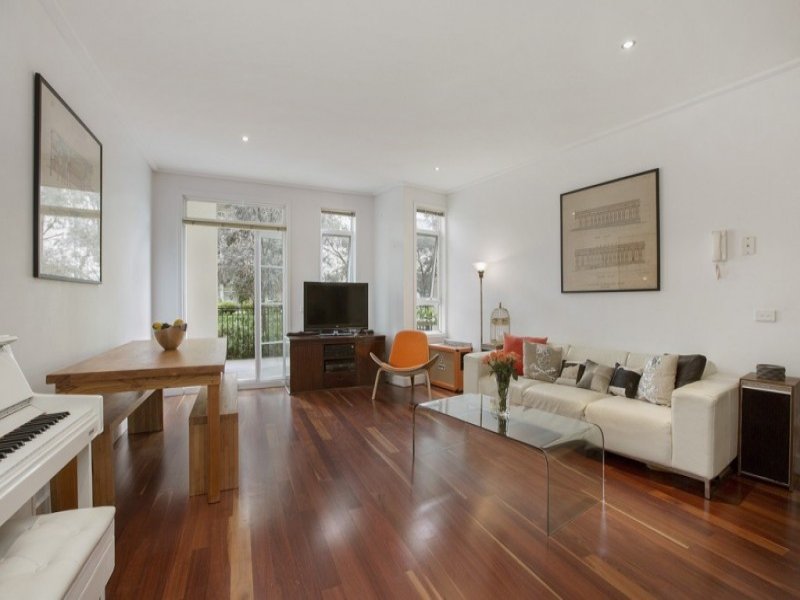 Gallery: 13/6 Graham Street