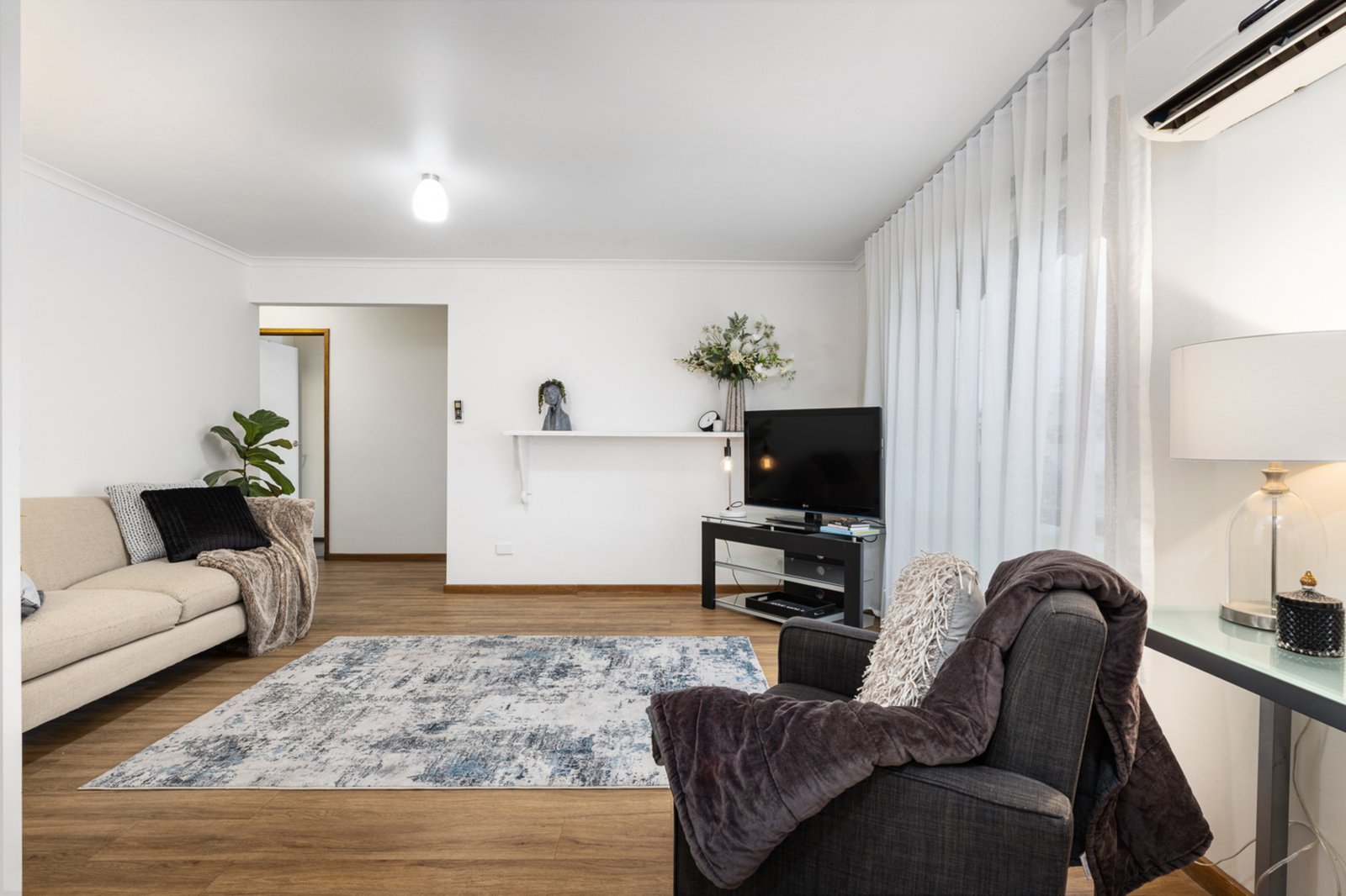 Gallery: 1/36 Hotham Street