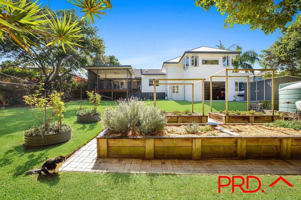 136 Johnston Street SOUTHPORT 2