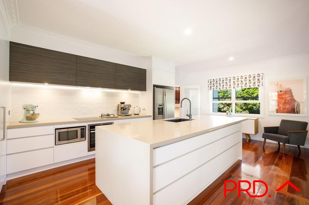 136 Johnston Street SOUTHPORT 4