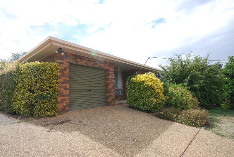 1/36 Kenneally Street KOORINGAL 1