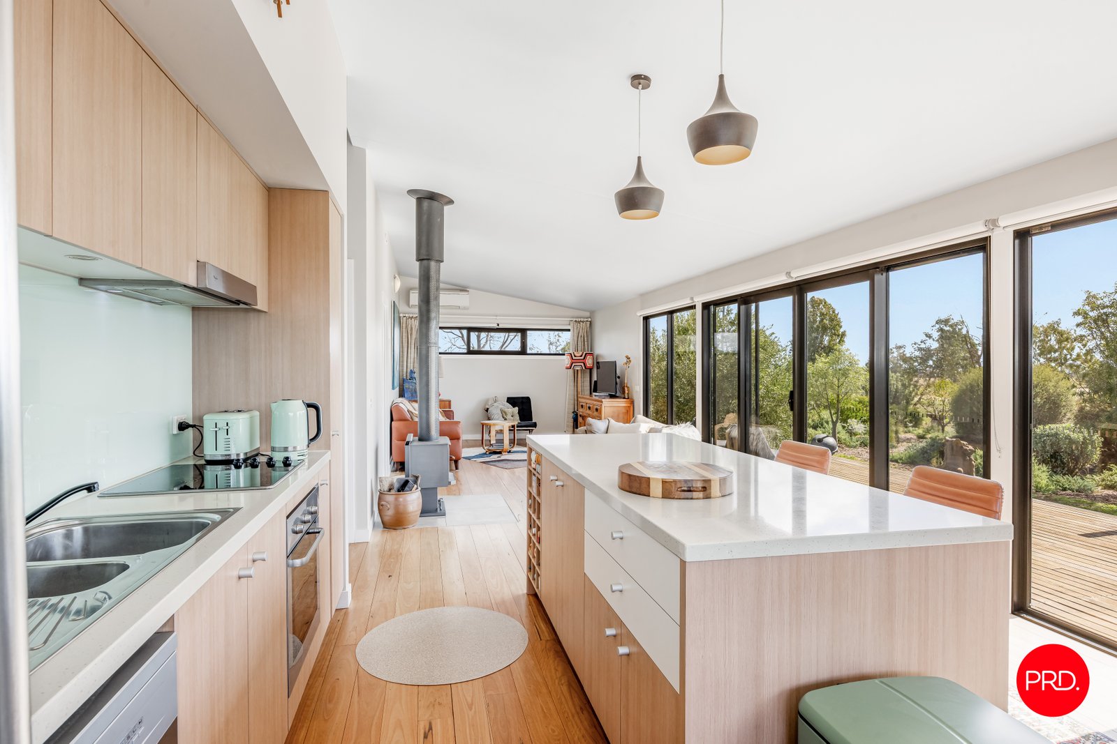 136 Mcniffs Road REDESDALE 1