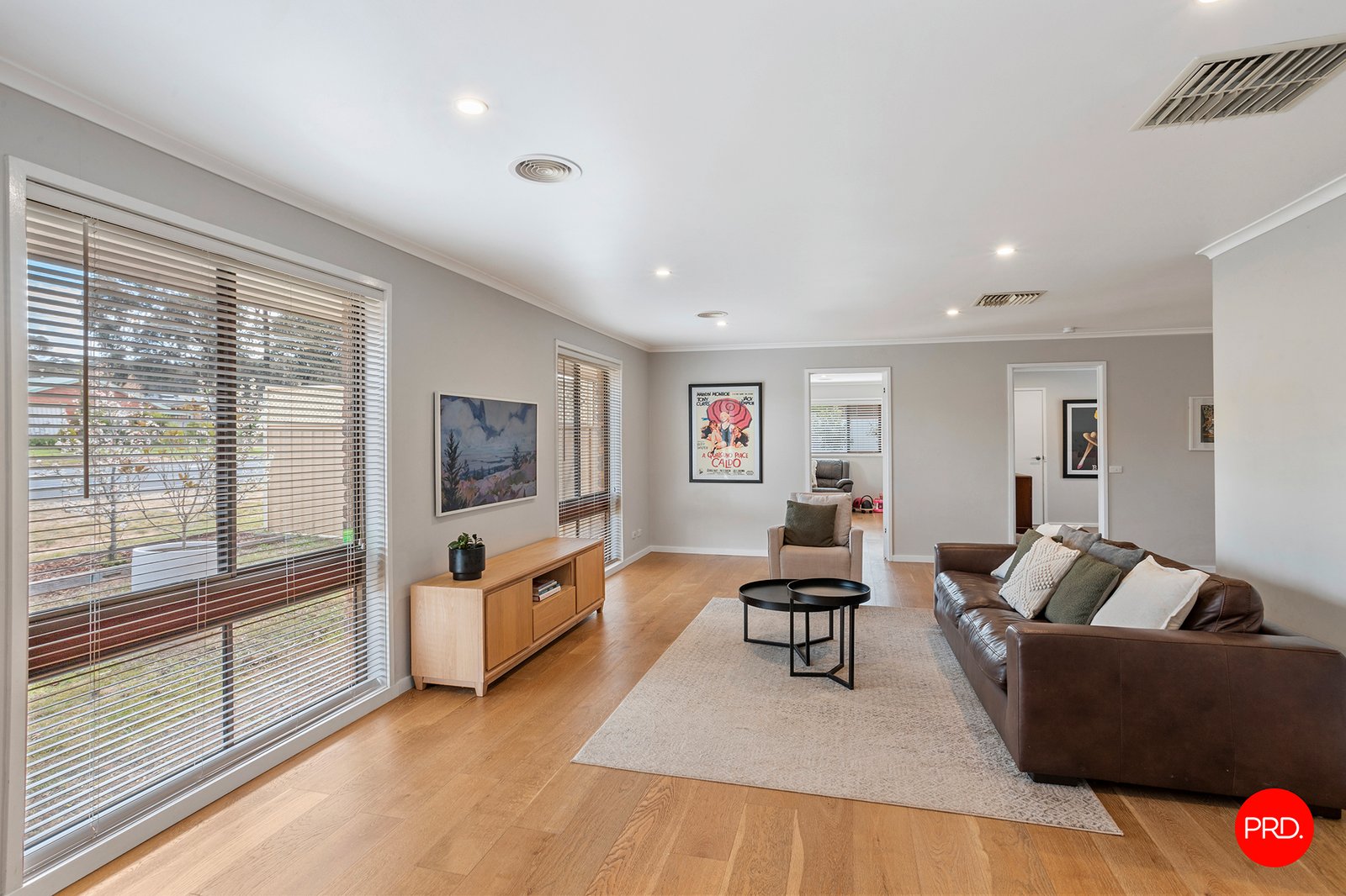 136 Olympic Parade GOLDEN SQUARE 3