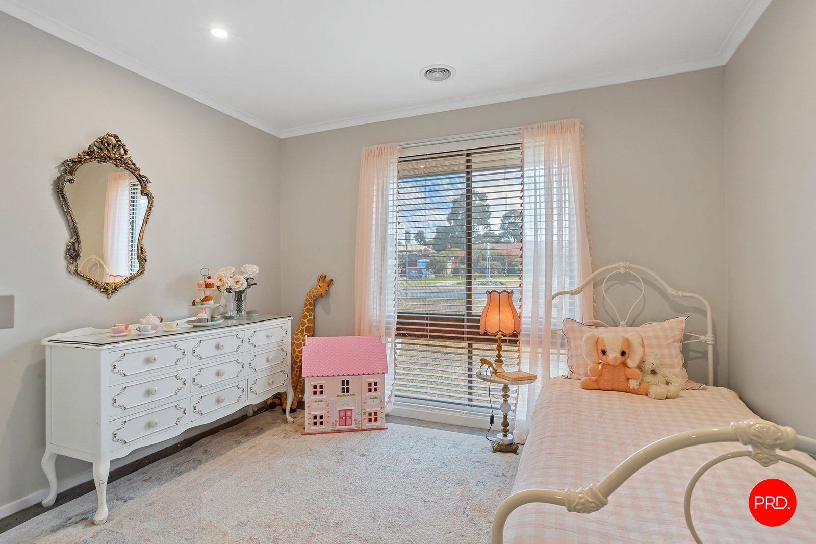 136 Olympic Parade GOLDEN SQUARE 15