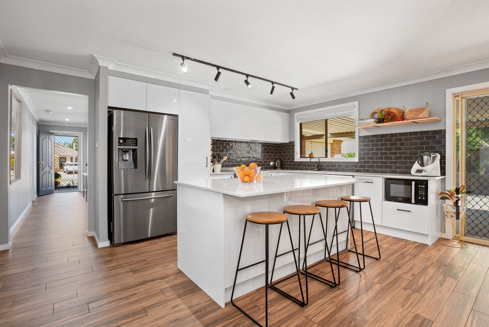 136 Regiment Road RUTHERFORD 8