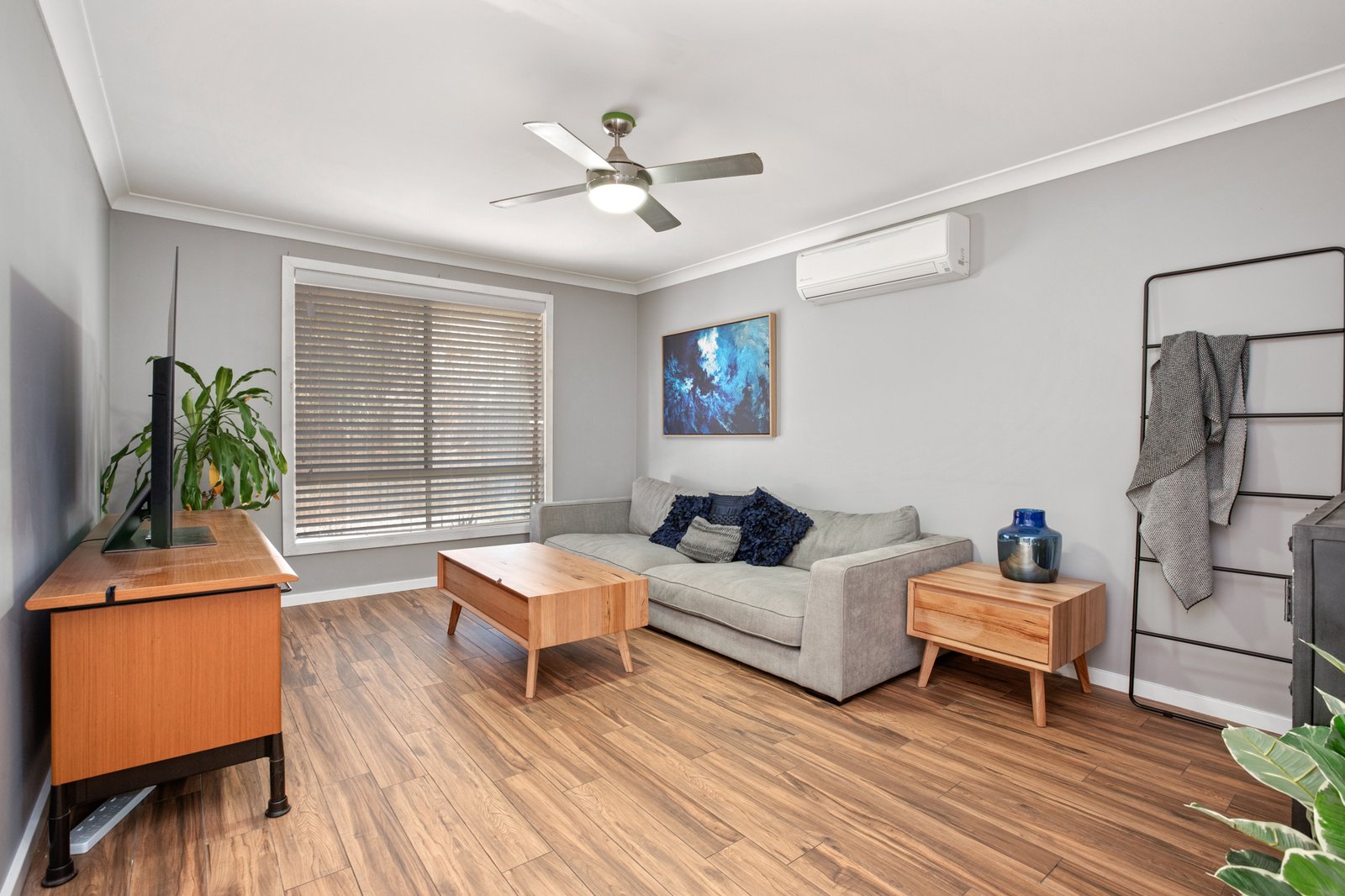 136 Regiment Road RUTHERFORD 16