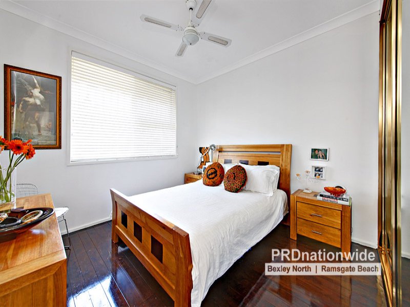 136 Russell Avenue DOLLS POINT 3