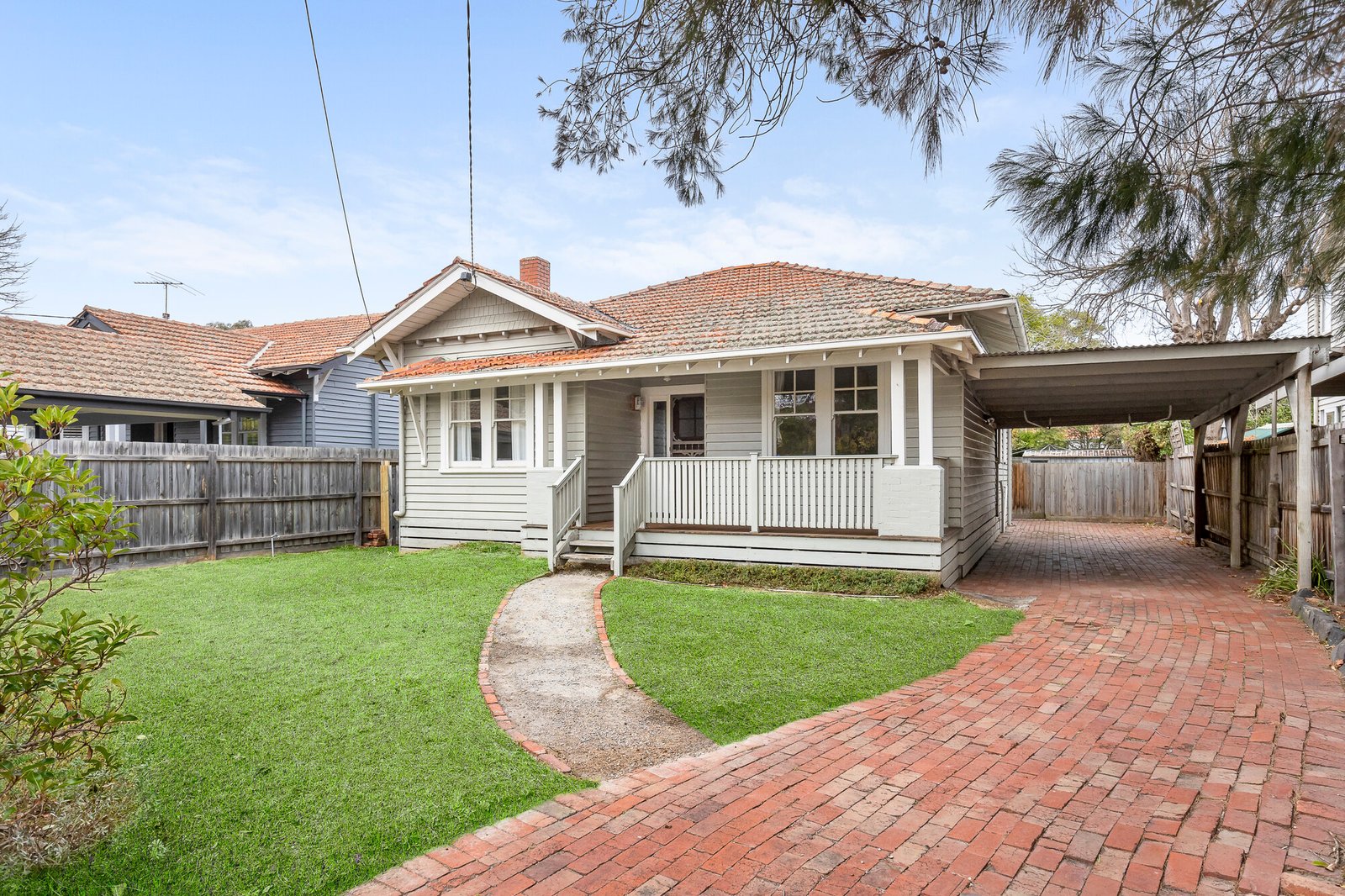 Gallery: 136 South Road