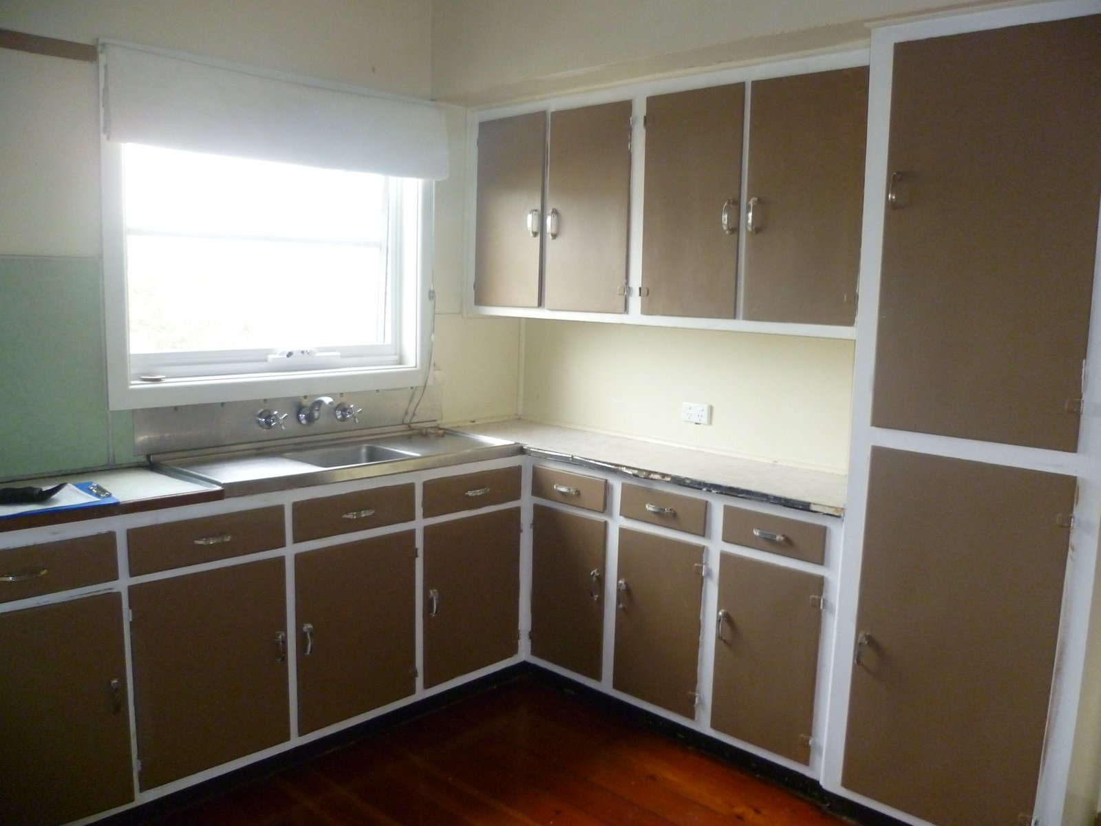 Gallery: 1/36 Tate St