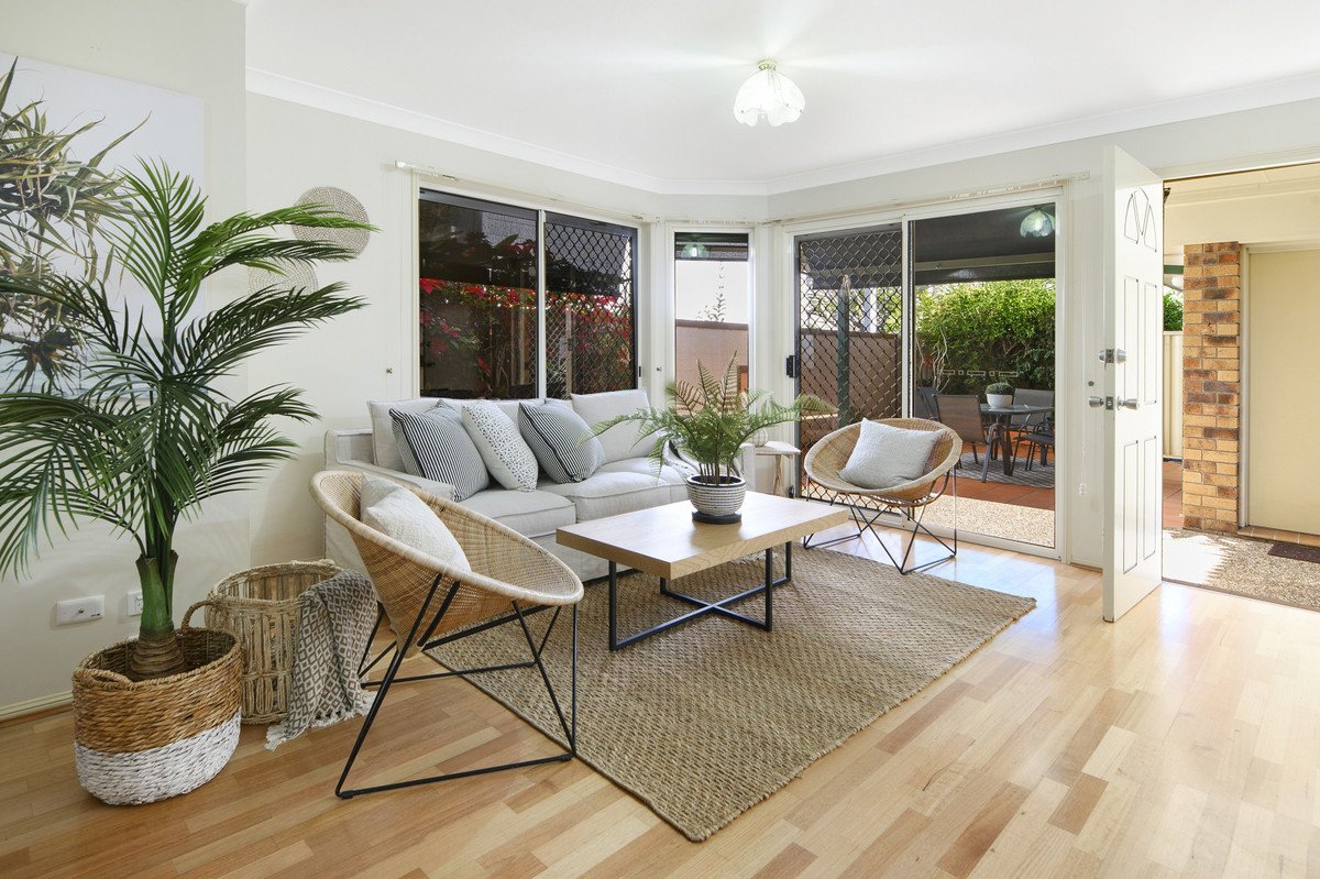 1/36 Tawarri Crescent Burleigh Heads 3