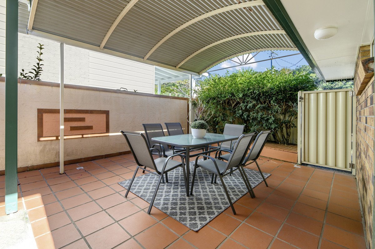 1/36 Tawarri Crescent Burleigh Heads 6