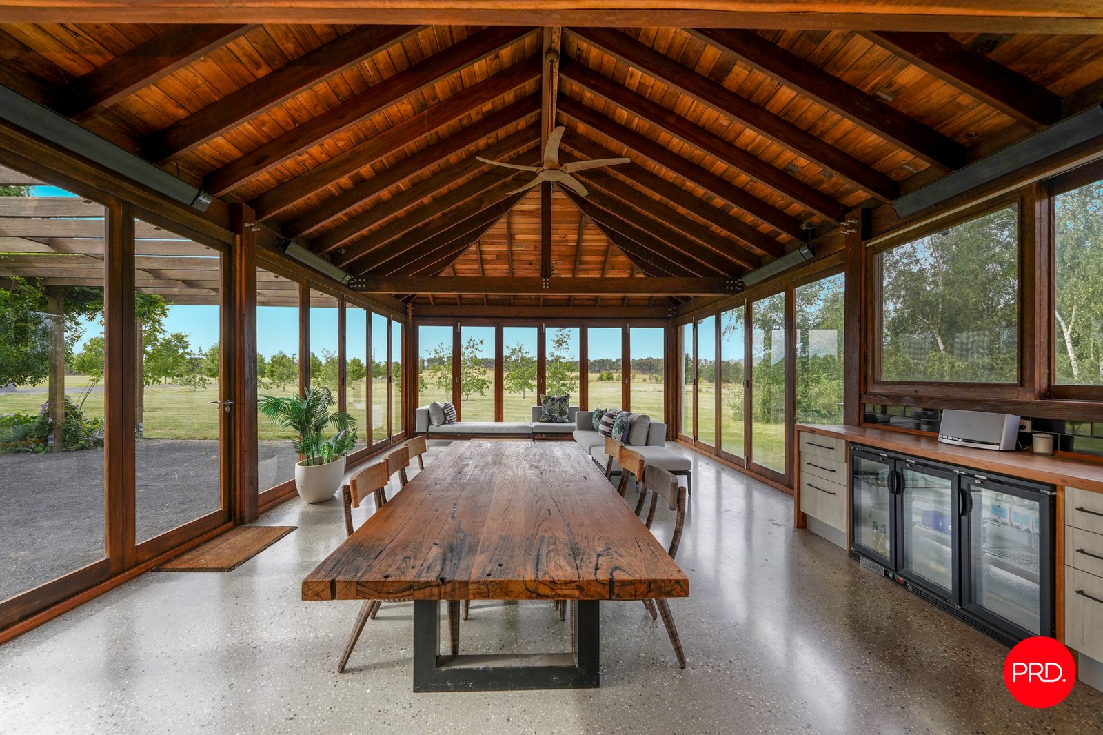 136 Three Chain Road CARLSRUHE 3