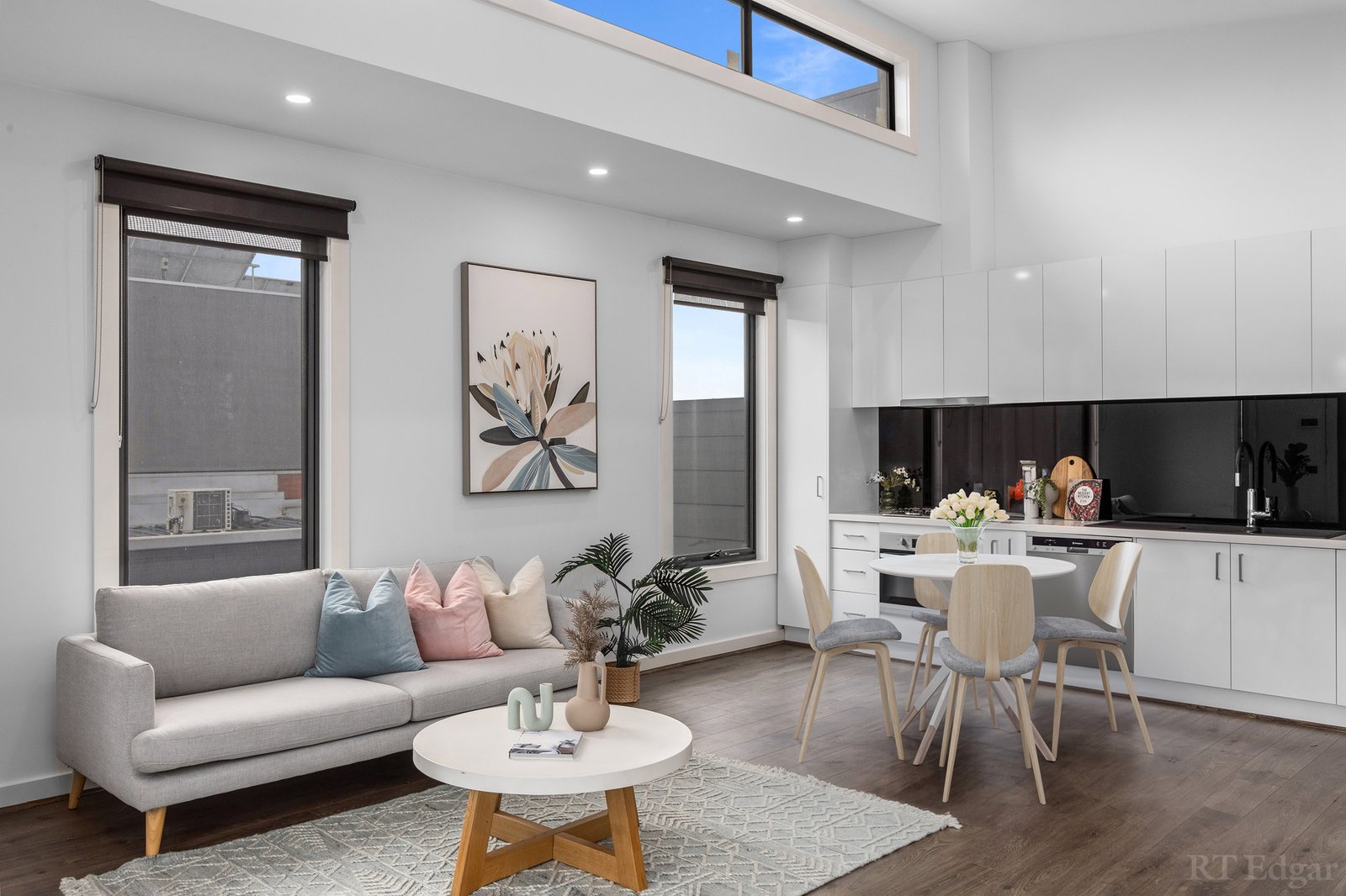 Real Estate and Property in 1/36 Wingara Avenue, Keilor East, VIC