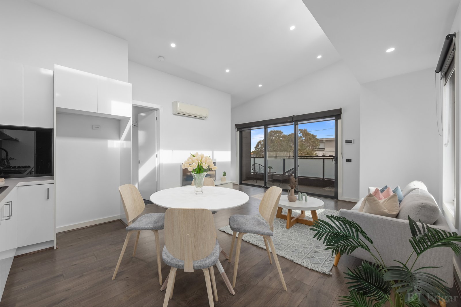 Real Estate and Property in 1/36 Wingara Avenue, Keilor East, VIC