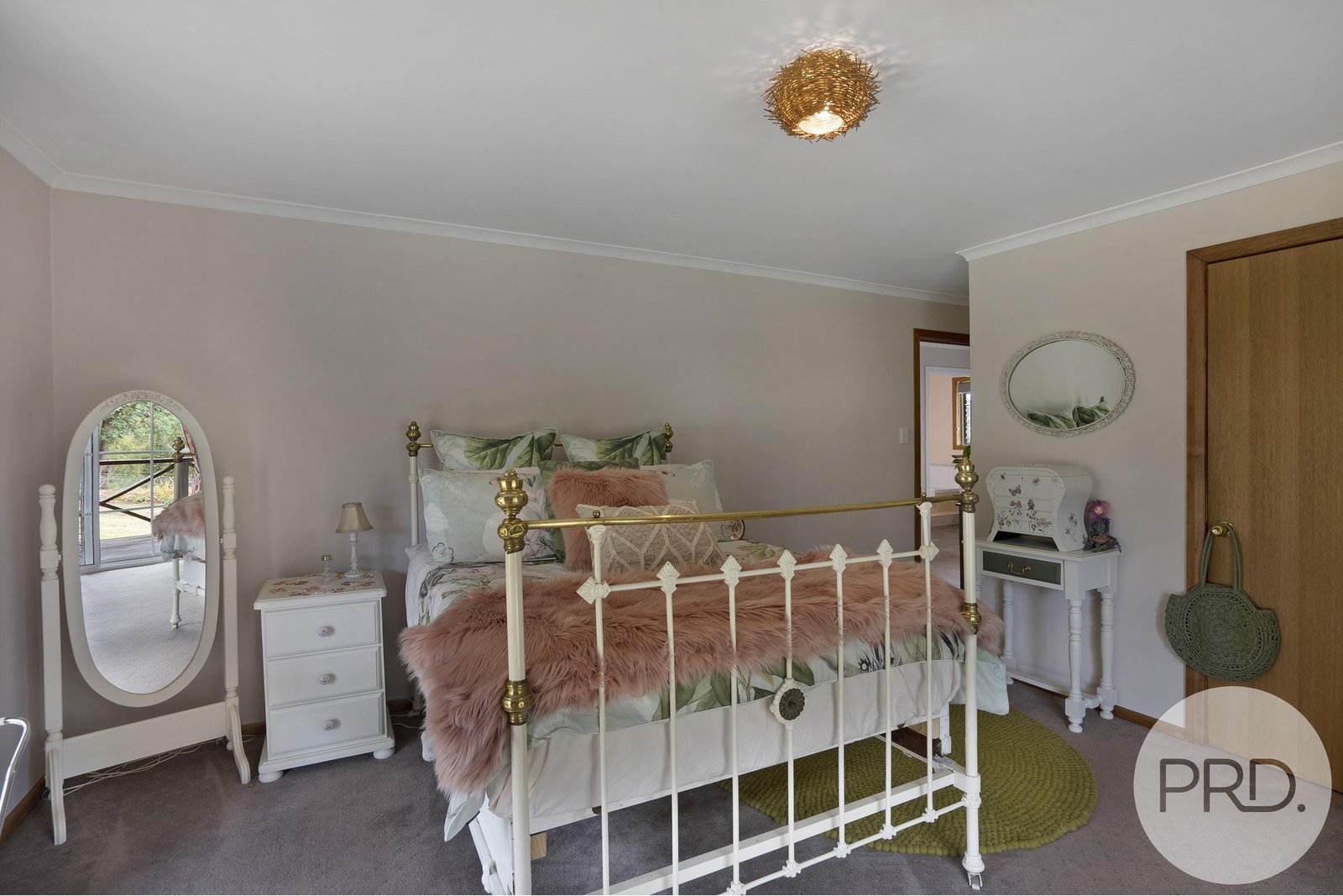 1360 Bluff Road ELDERSLIE 16