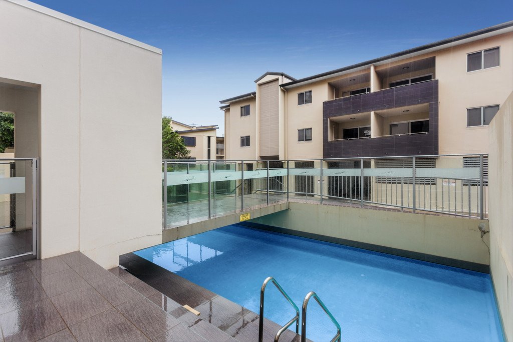 13/61-75 Buckland Road NUNDAH 2