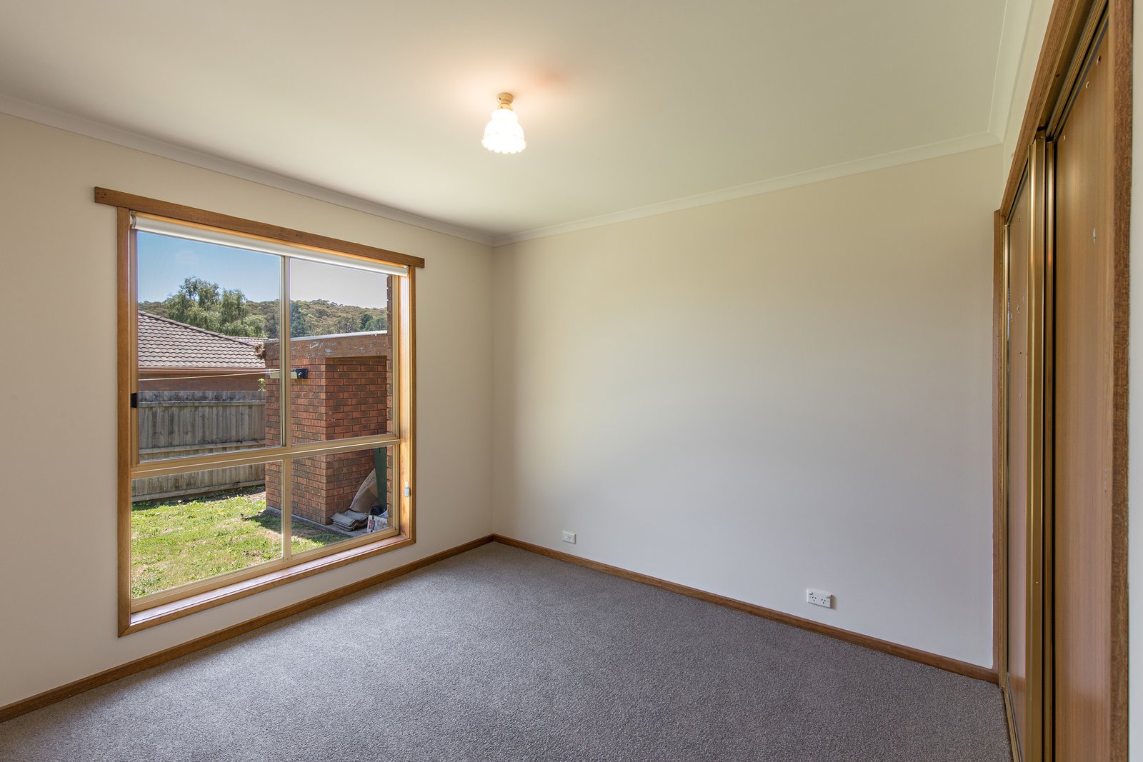 Gallery: 1/365 Humffray Street North
