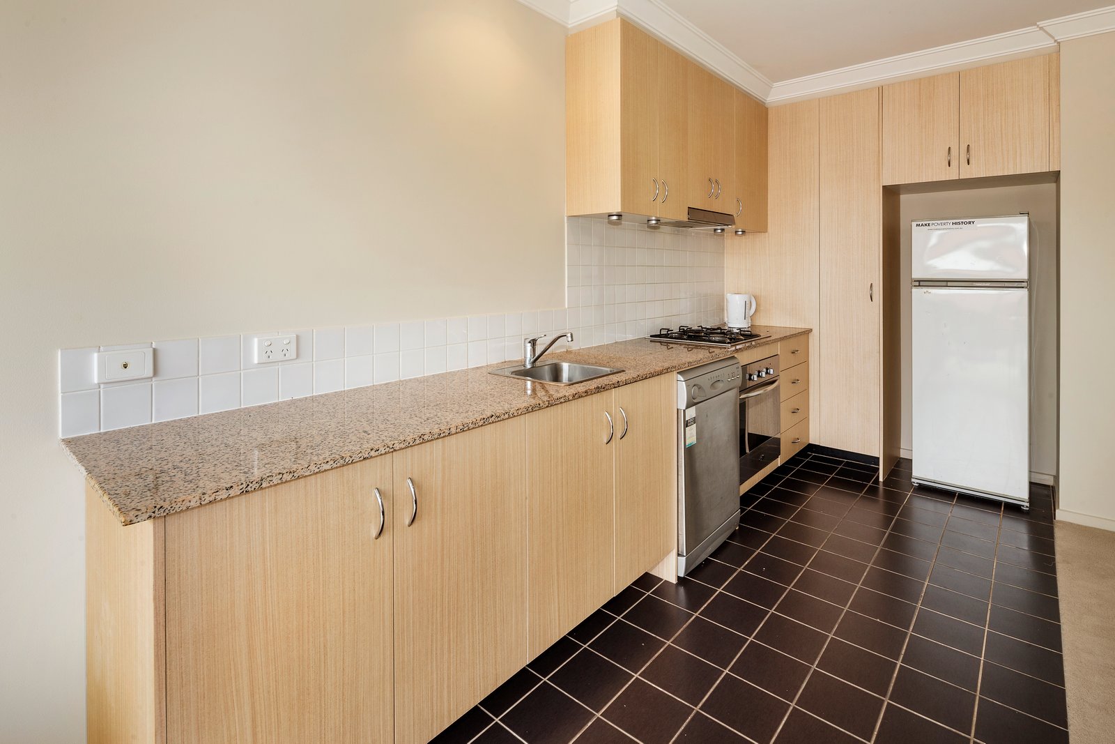 Gallery: 13/65 Westbury Street