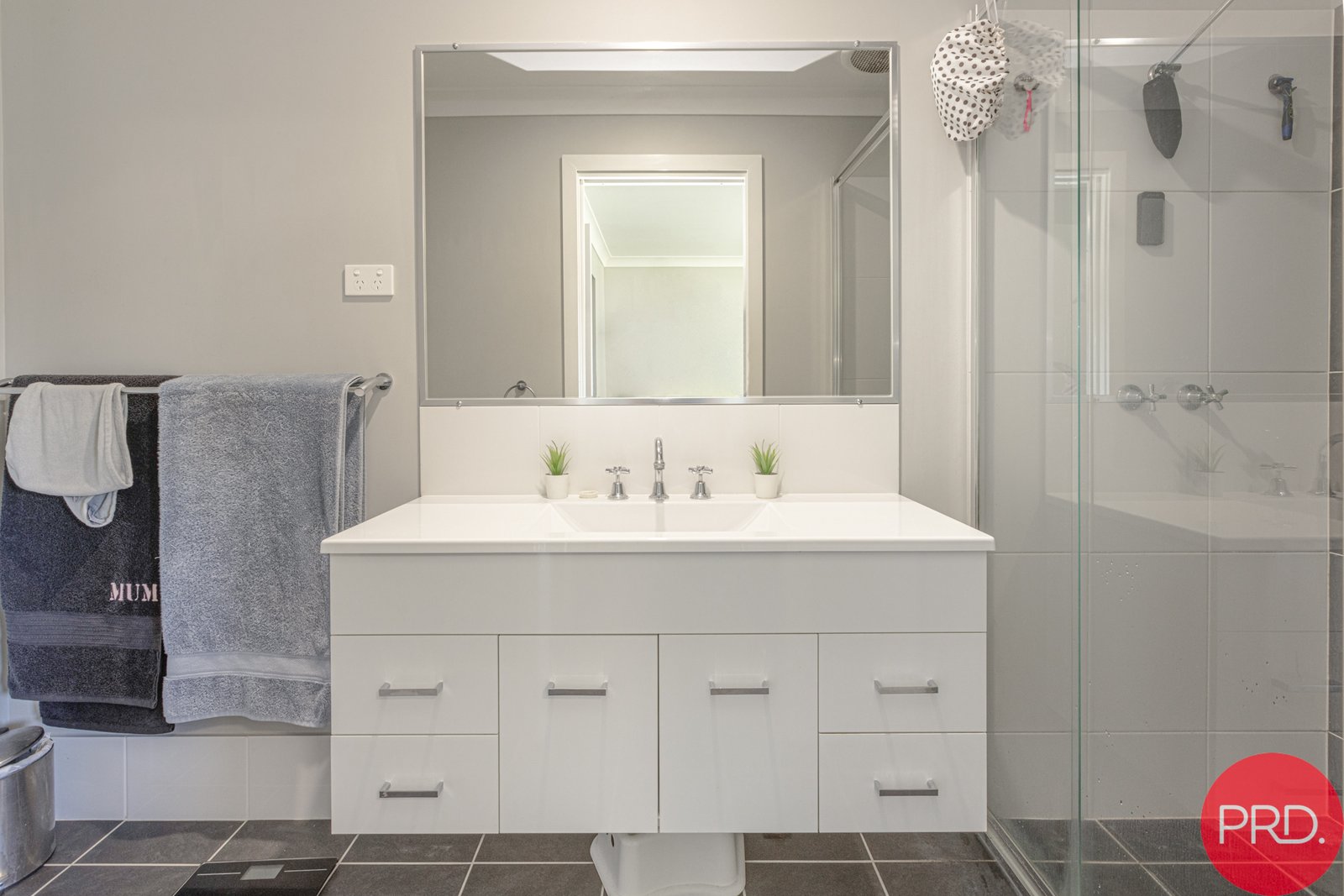 1369 Clarence Town Road SEAHAM 13