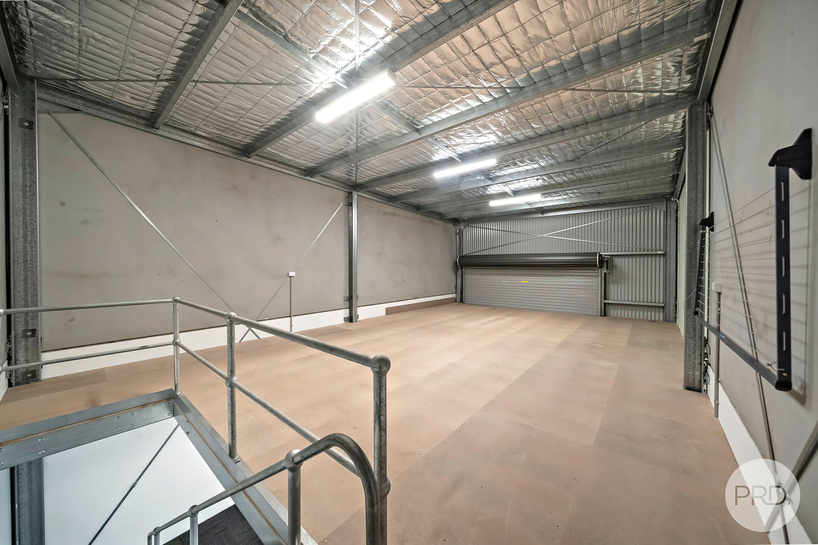 13/6a Commerce Close TAYLORS BEACH 7