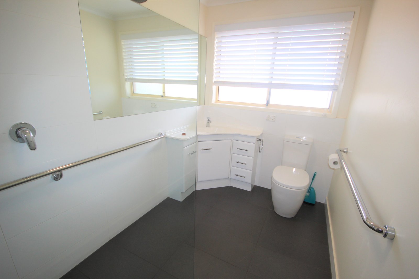 1/36a Natone Street LINDISFARNE 7