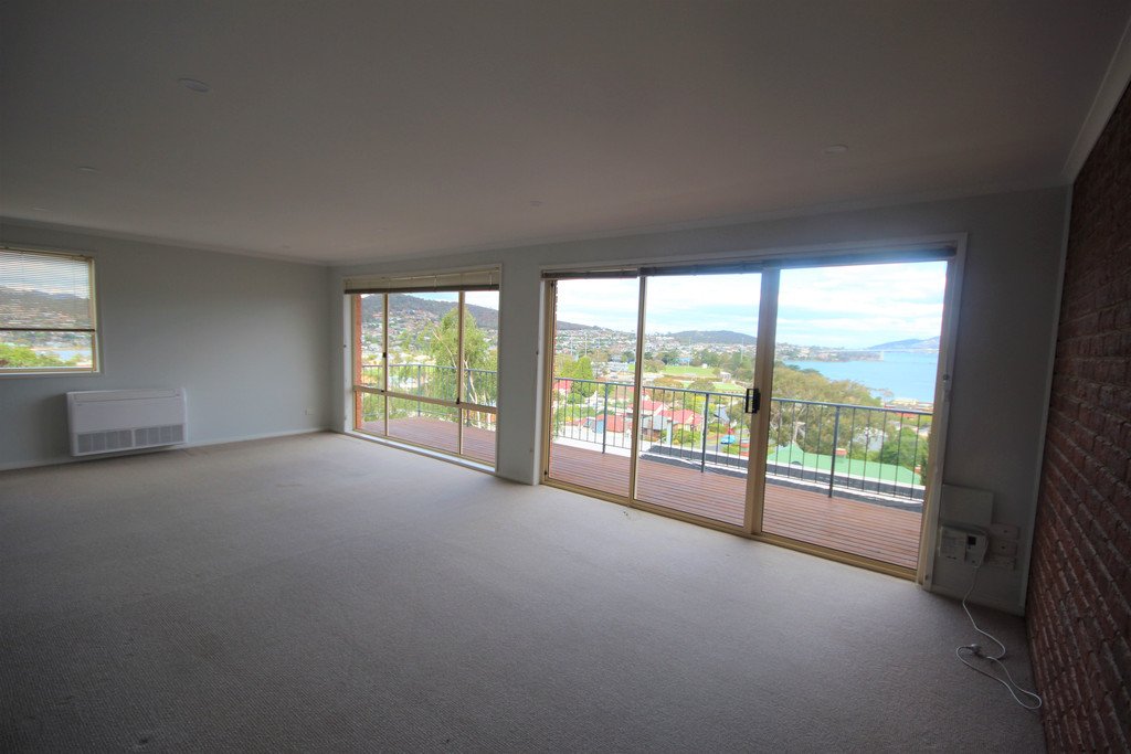 1/36a Natone Street LINDISFARNE 5