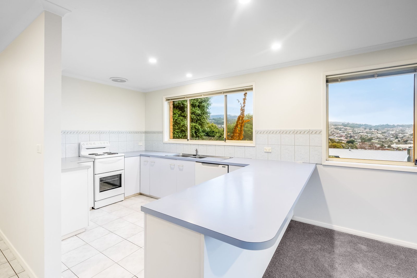 1/36a Natone Street LINDISFARNE 5