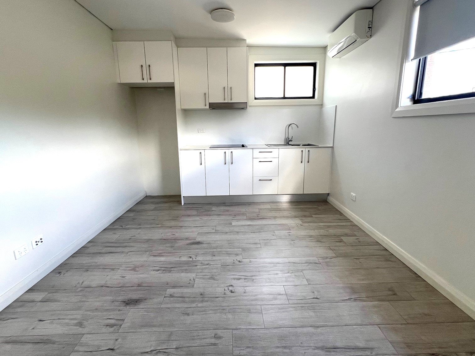 136s Wolli Street KINGSGROVE 2