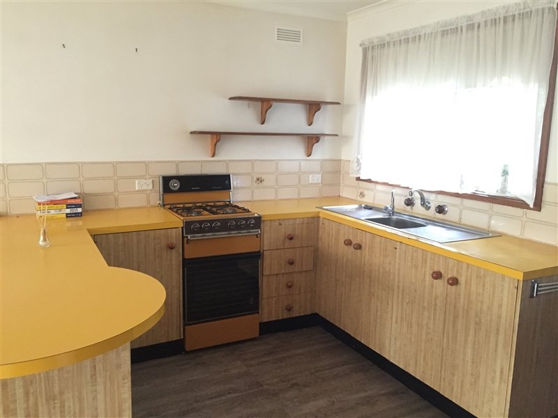 1/37 Browning Street KANGAROO FLAT 4