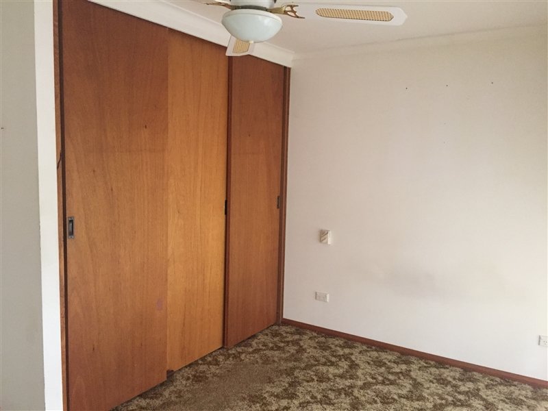 1/37 Browning Street KANGAROO FLAT 5