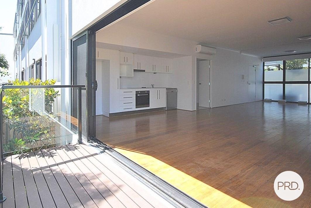 1/37 Central Street LABRADOR 2