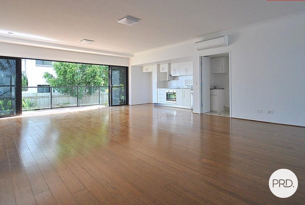 1/37 Central Street LABRADOR 3