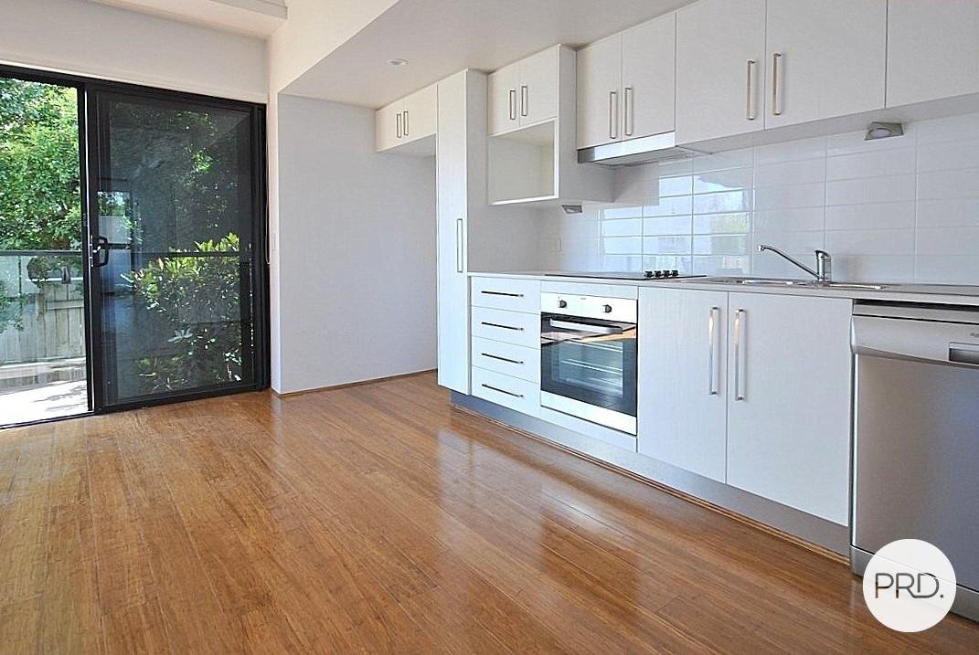 1/37 Central Street LABRADOR 5