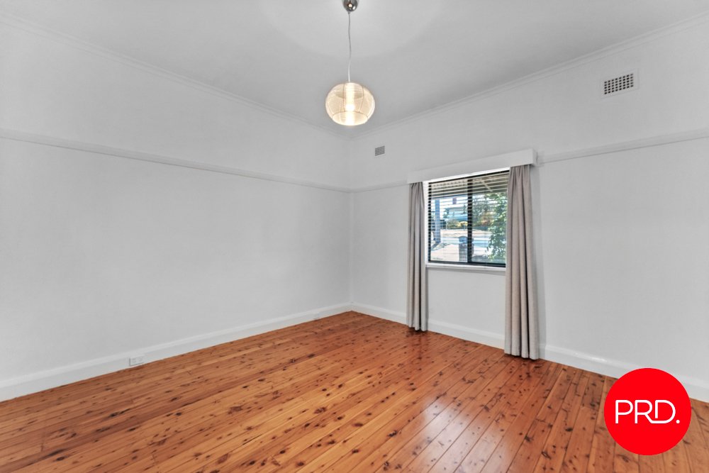 137 Collett Street QUEANBEYAN 5