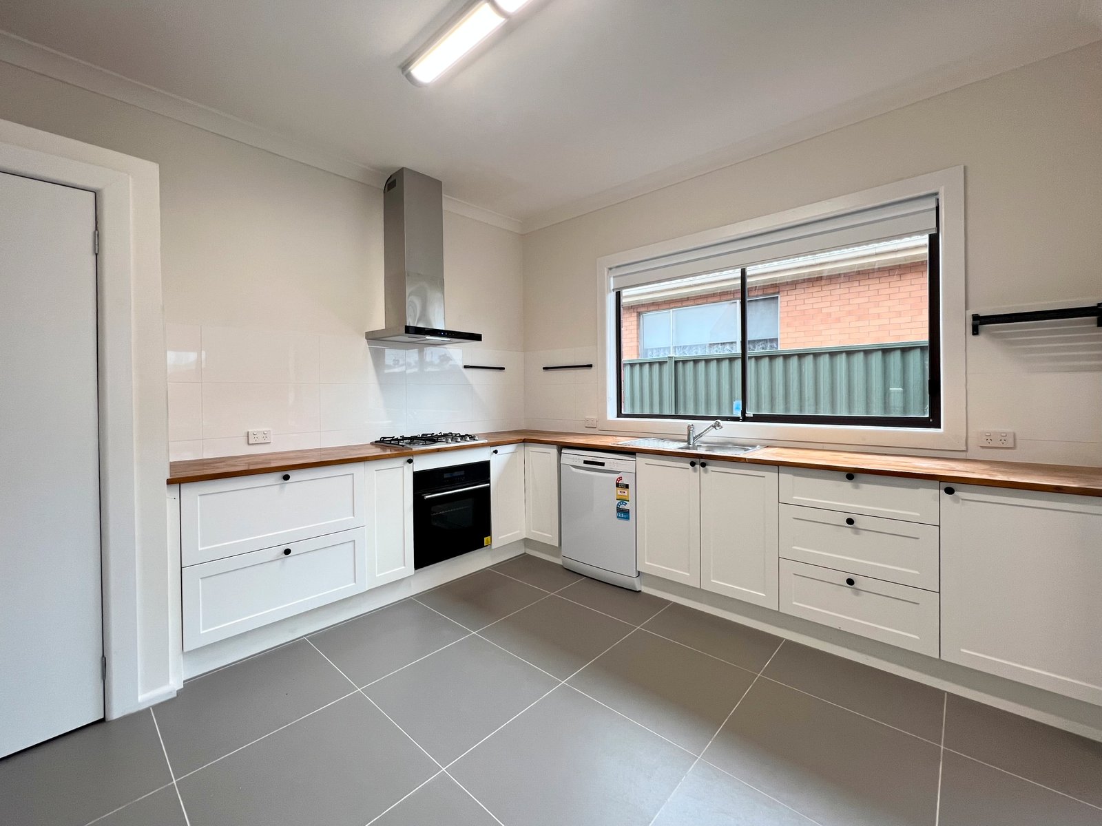 Gallery: 1/37 Elsie Street