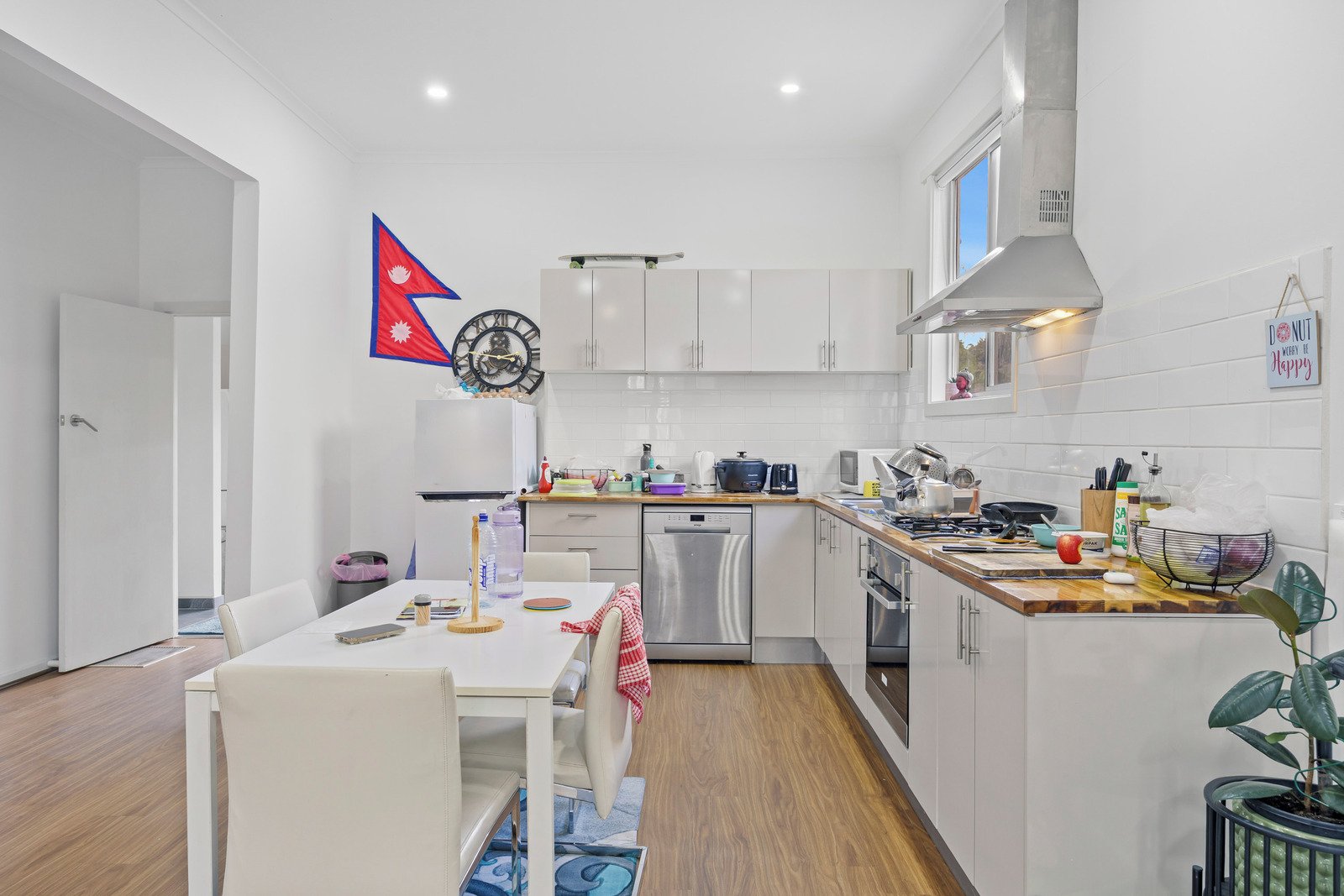 Gallery: 137 Humffray St North