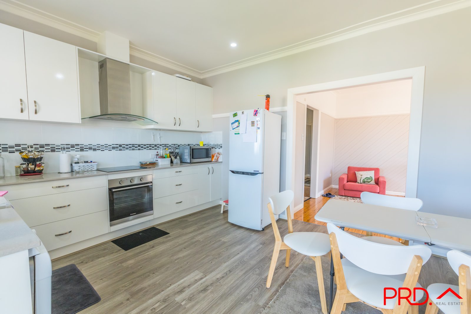 137 Johnston Street TAMWORTH 9