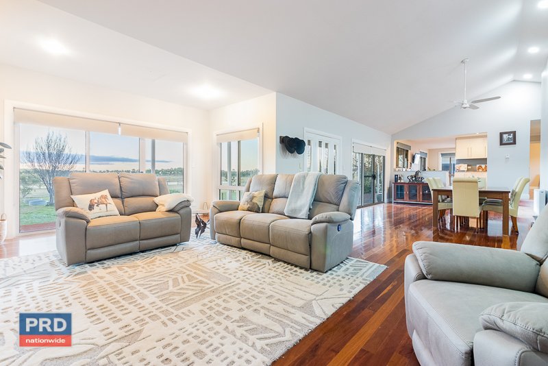 137 Leahys Lane LAKE BATHURST 5