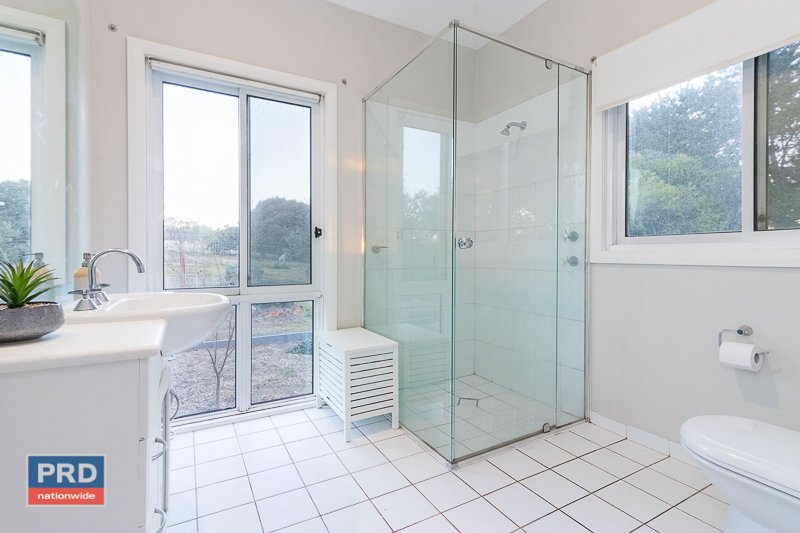 137 Leahys Lane LAKE BATHURST 12
