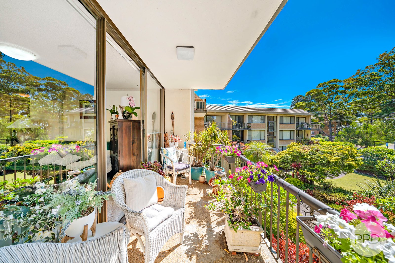 13/7 Magnus Street NELSON BAY 10
