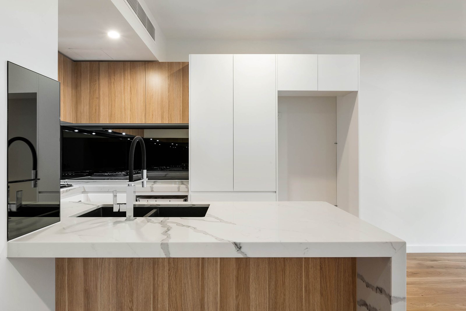 Gallery: 1/37 Mavho Street