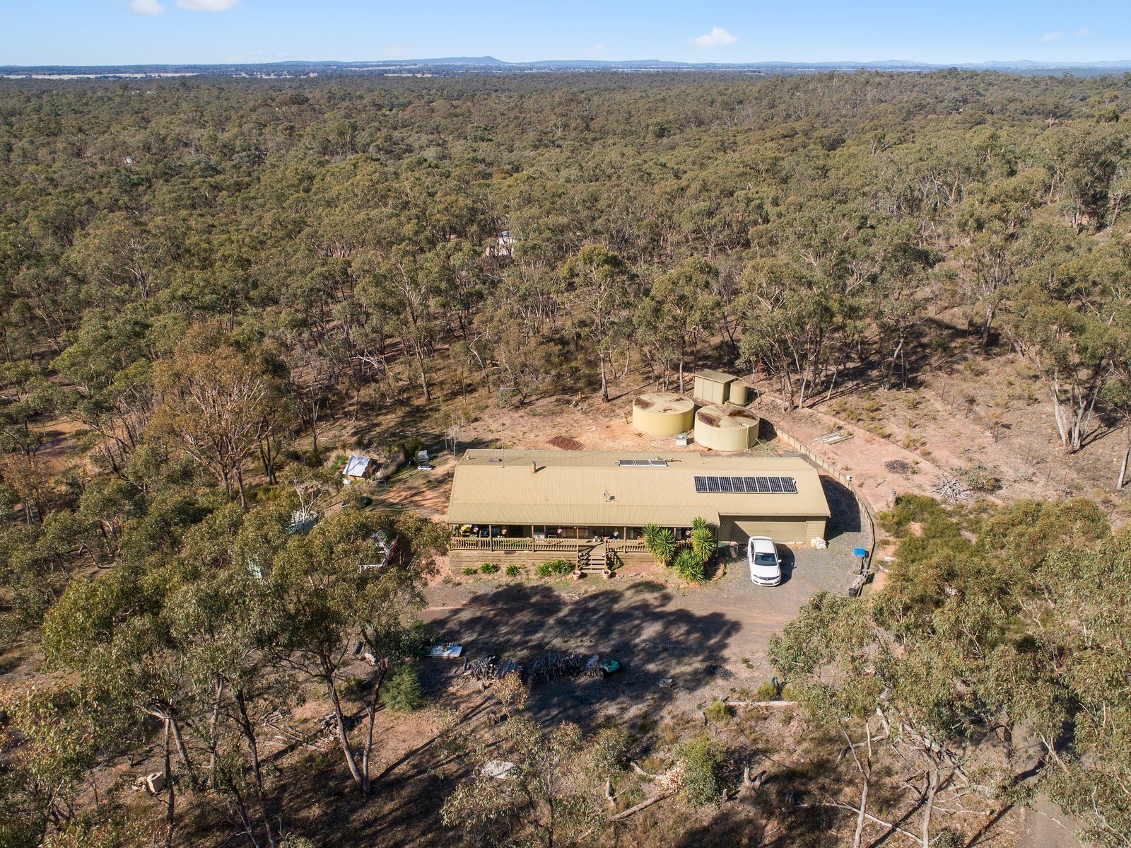 137 Native Gully Crescent EPPALOCK 17